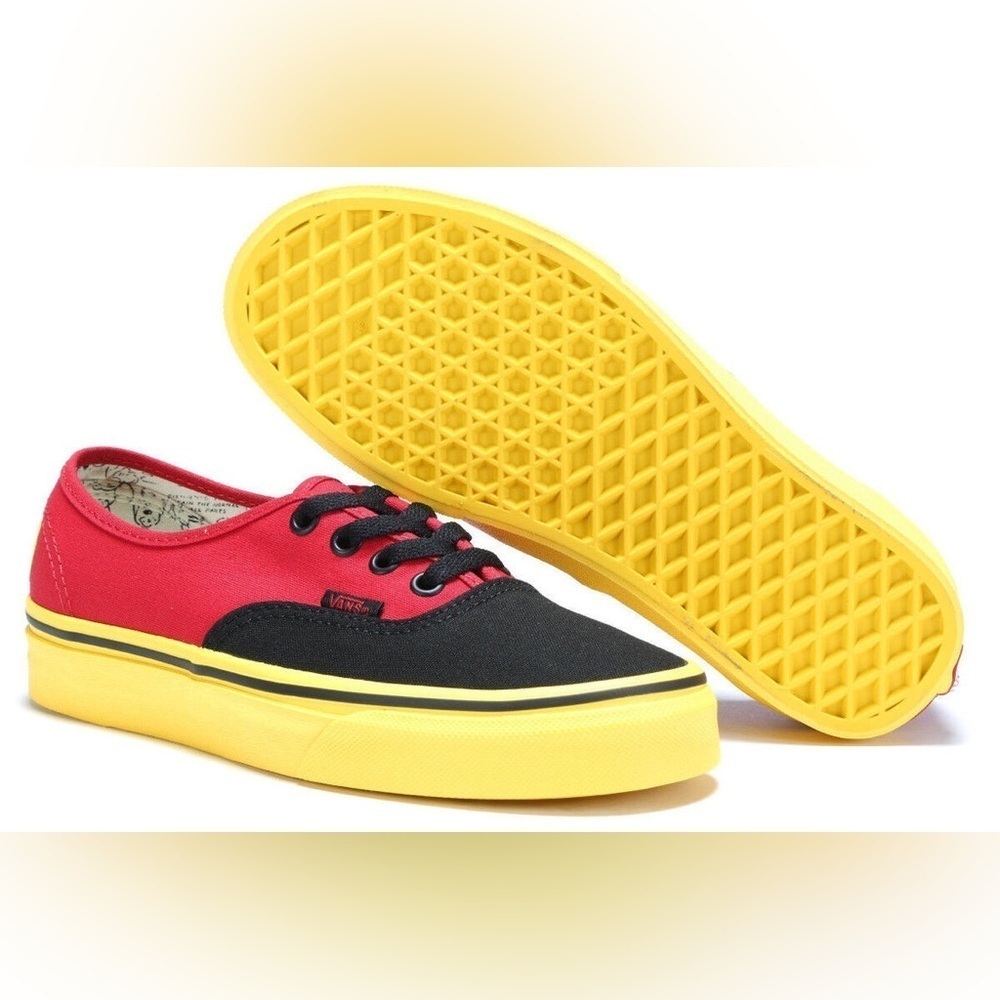 Vans Women's X Disney Mickey & Minnie Mouse 90th Anniversary Shoes size 5